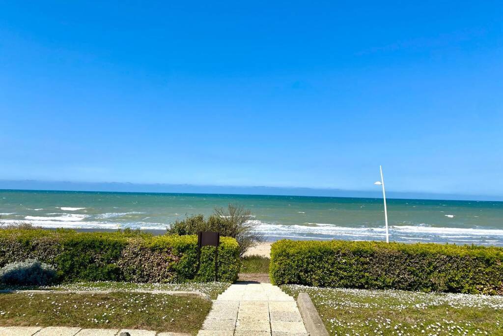 Studio Avec Acces A La Mer - Cabourg Exterior foto